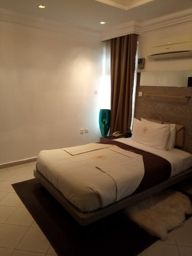 Hotel The Ambassador Abuja Exterior foto